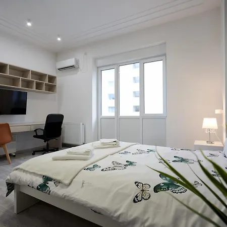 Modern Apartment In The Heart Of Bucharest 布加勒斯特 Exterior photo